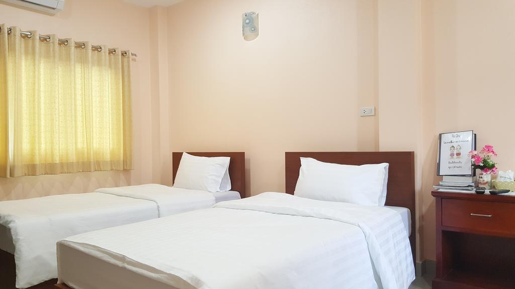 Jirasin Hotel & Apartment Ranong Zimmer foto