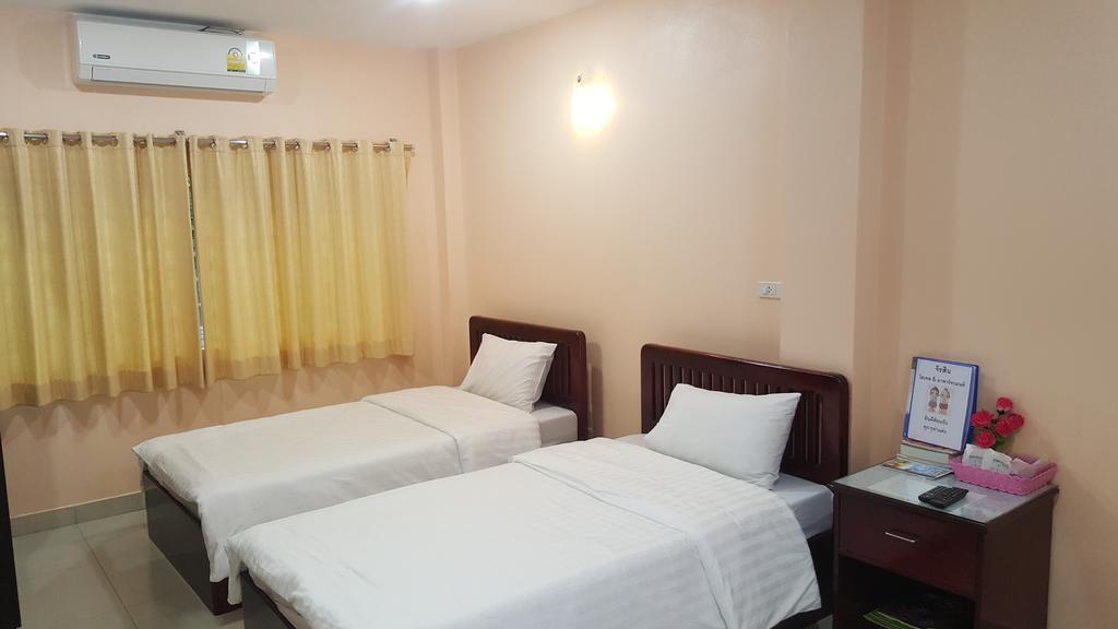 Jirasin Hotel & Apartment Ranong Zimmer foto