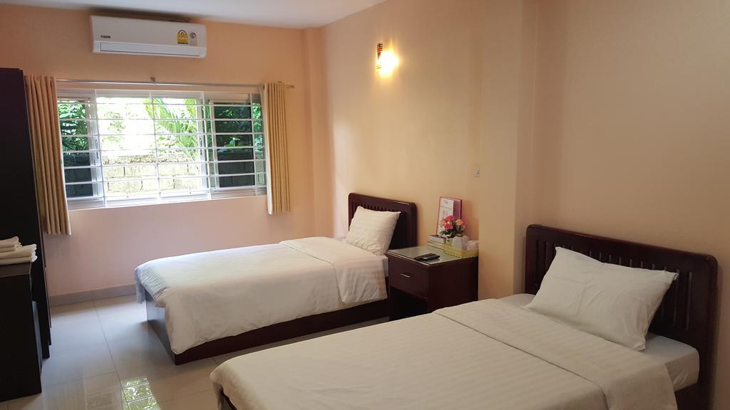 Jirasin Hotel & Apartment Ranong Zimmer foto