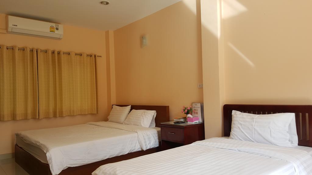 Jirasin Hotel & Apartment Ranong Exterior foto