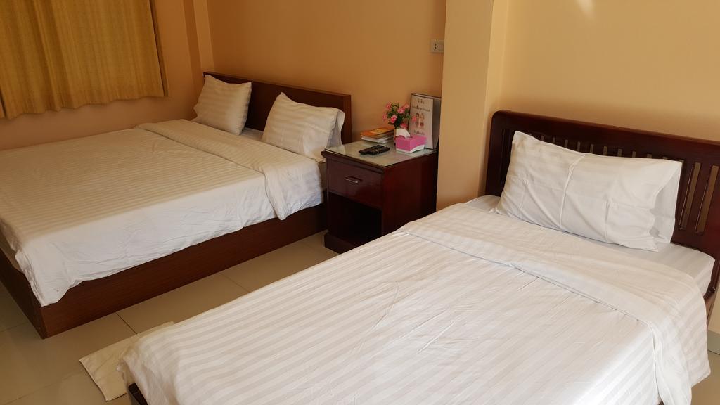 Jirasin Hotel & Apartment Ranong Exterior foto