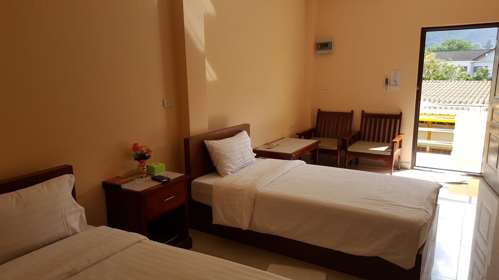 Jirasin Hotel & Apartment Ranong Exterior foto